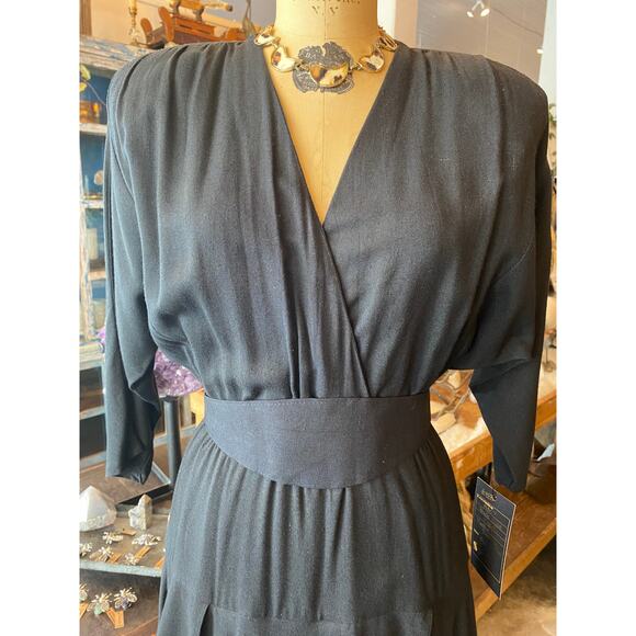 vtg 1980s black rayon dress with batwing sleeves and asymmetrical, 80s does 40s - Picture 2 of 9